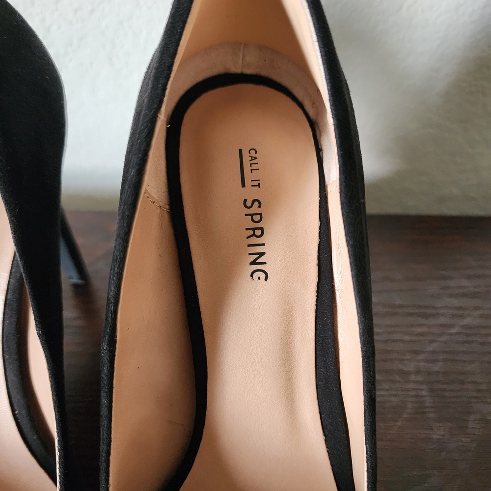 Elegant Black Women's Pointy Toe Heels Size: 7.5 - Picture 7 of 10